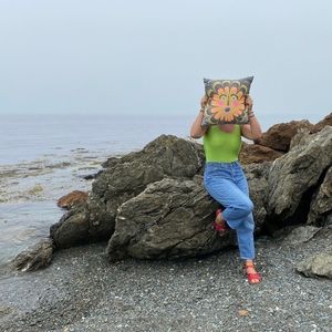 Meet your Posher, Posh